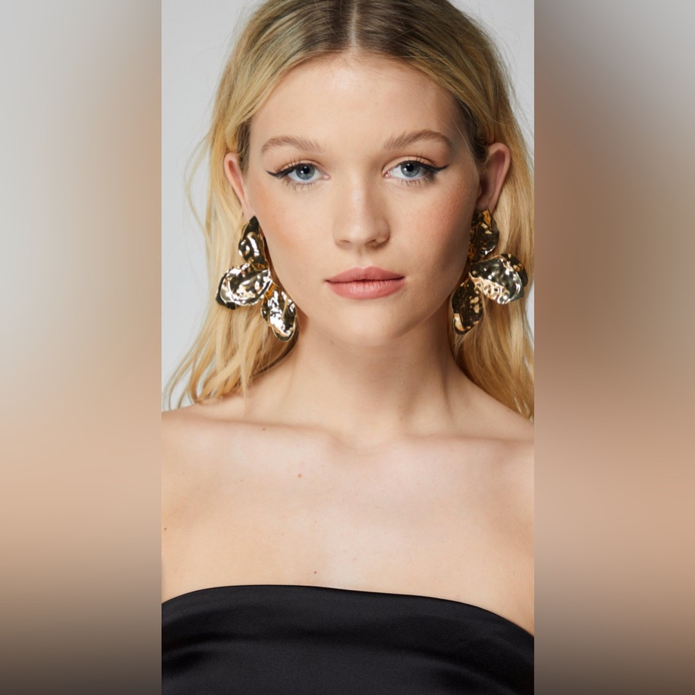 Gold Floral Statement Earrings - Picture 3 of 10